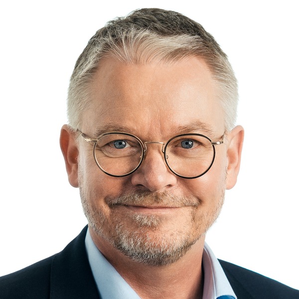 Jakob Lau Holst